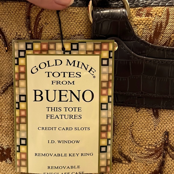 NWT Gold Mine Tote from Bueno shoulder bag purse Tan Cream Brown - Picture 16 of 17